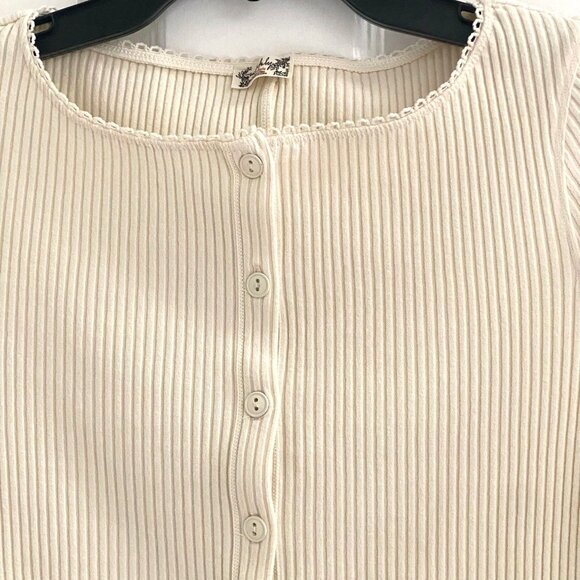 Free People Intimately Ribbed Button Front Top Size Medium Cream Beige Feminine - Picture 6 of 9